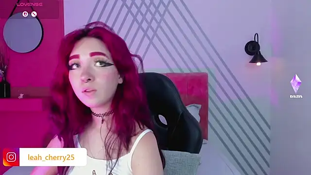 Leah_cherry webcam