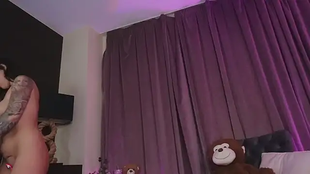 CherryObsession webcam