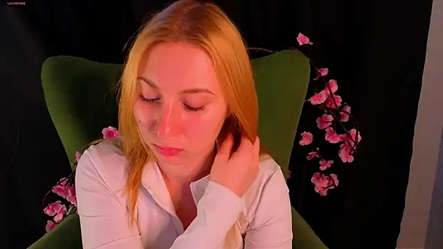 RosalieHandley webcam