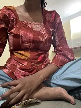 Poonam-Ray webcam