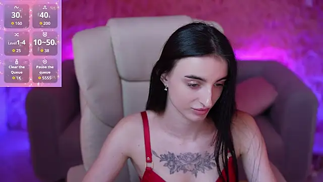 EmilyyMoon webcam