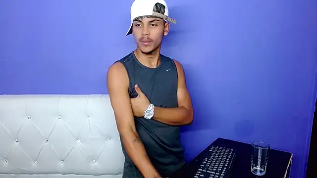Angel_foxc13