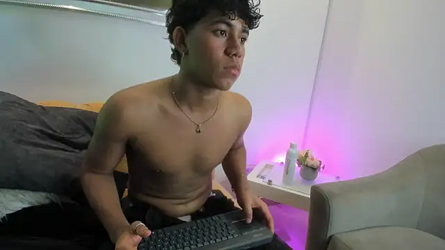 Johnny__bloom webcam