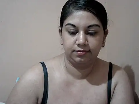 bellachow10 webcam