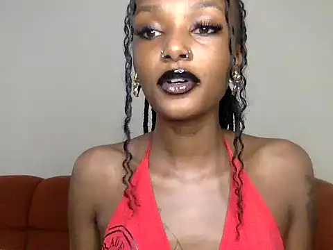 mavelous_mia webcam