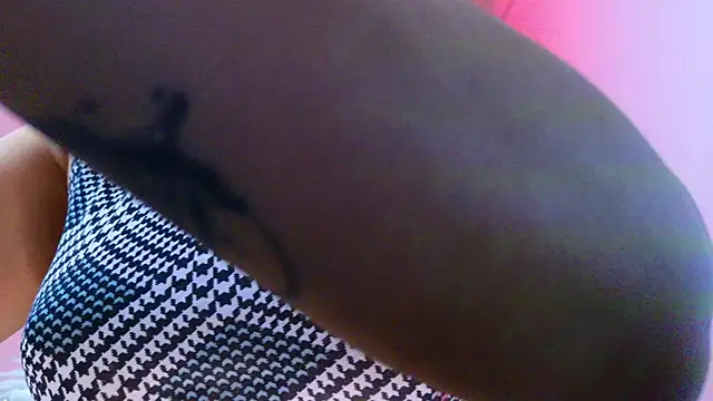 meghan_nill webcam