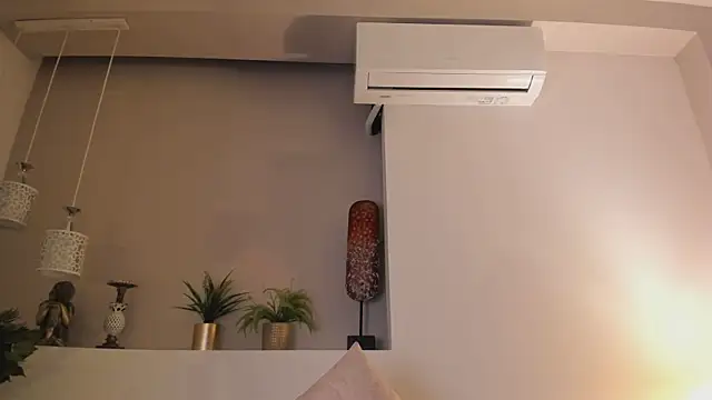 Ally_addams webcam