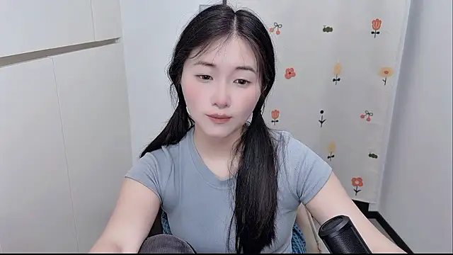 xixi-baobao - Xixi-baobao's free webcam - UK Sex Cams