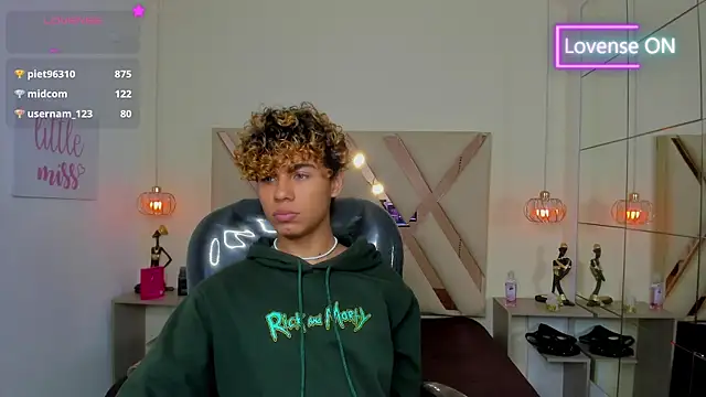 Anyelo_Twink webcam