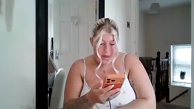 Lexi_Laura webcam