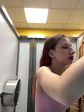 michelle_lovique webcam