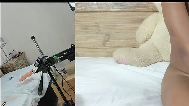 EmmaEbony1 webcam