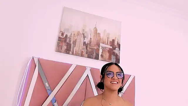 emyglow webcam