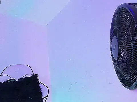 sarah_benjjaminn webcam