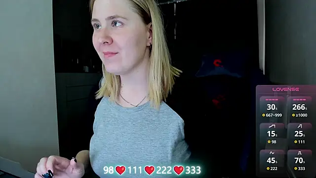 Olivia_Munk webcam