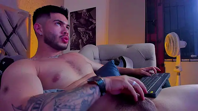 Vincentblack webcam