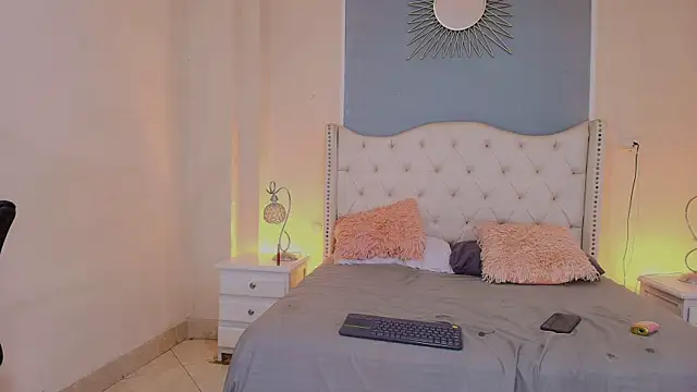 elizabeth_santos1 webcam