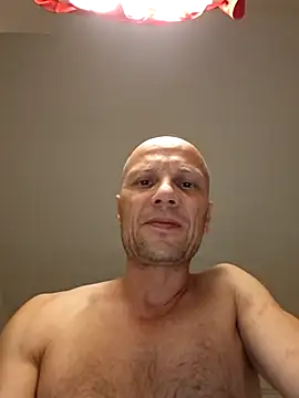 wedge75 live cam on StripChat