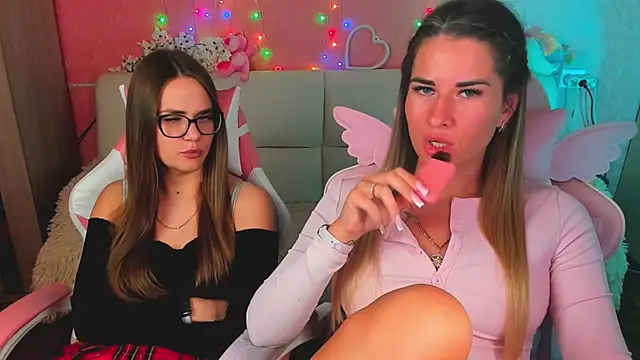 Watch hotty_girls_here live on EroticFlix - High definition streams