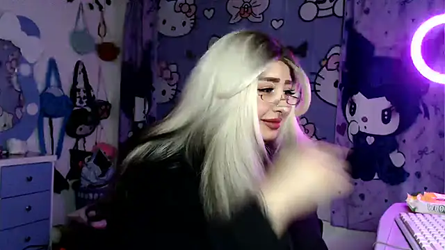 lussyevans24 webcam