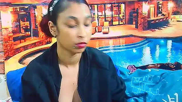 IndianSexyButt webcam