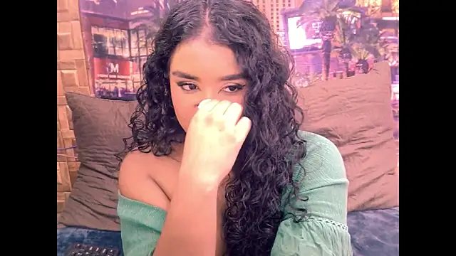 IndianAngel4u webcam