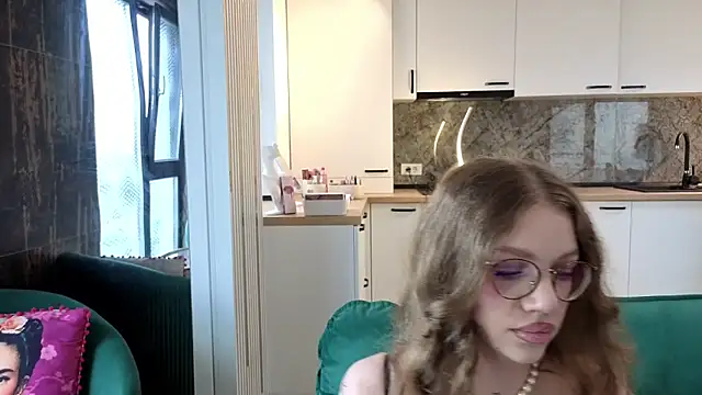 Goddess_Alaska webcam