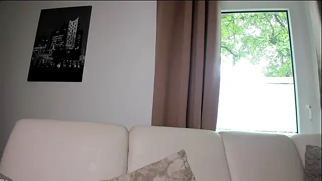 Natascha-Hill webcam