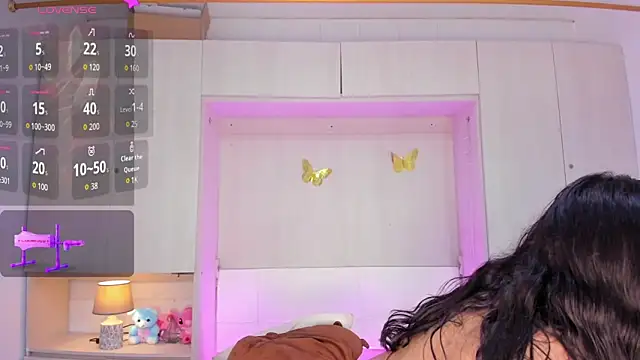 LilyWhitney webcam