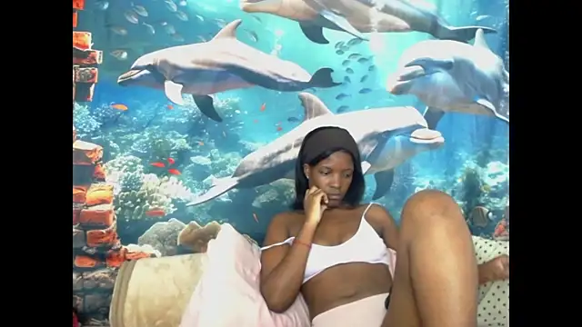 AfricanBarbiee69 webcam