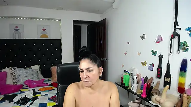mature_bigboobs10 webcam