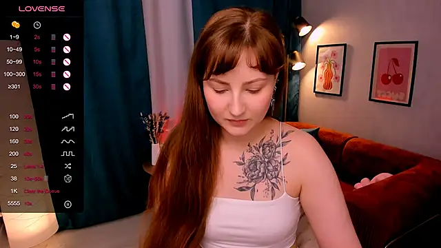 velvet_cherry_ webcam