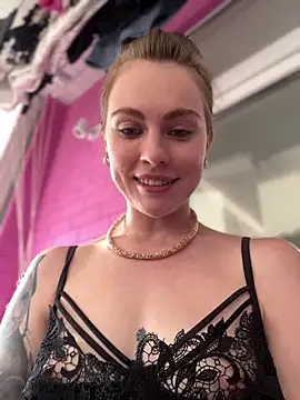 LoveGameSexx webcam