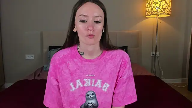 cutienaughtygirl webcam