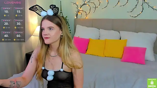 Emma_peach webcam