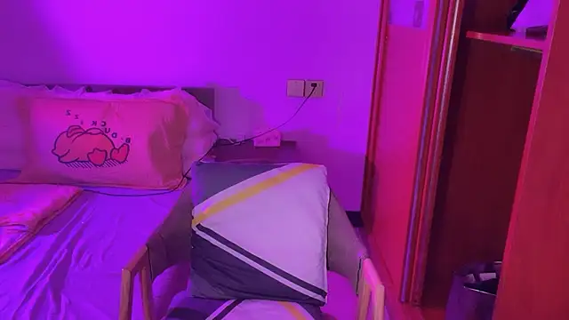 Xiaoting13 webcam