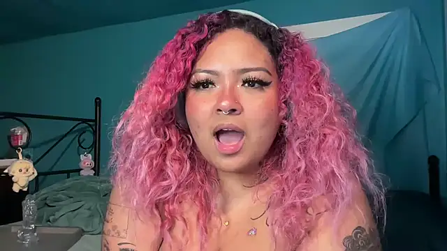 Watch chilepinaaa live on EroticFlix - High definition streams