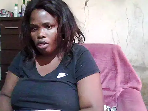 sexybigboobz webcam