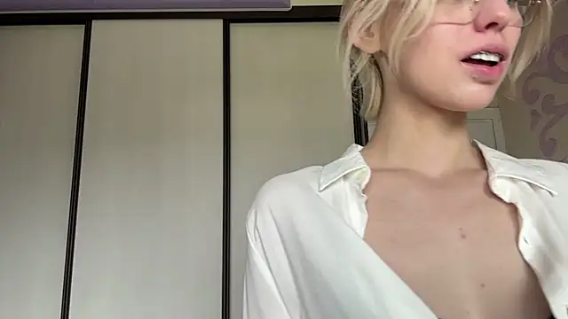 ScarlettRosy webcam