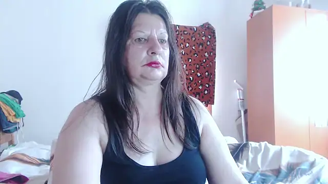 ExtasyMature webcam