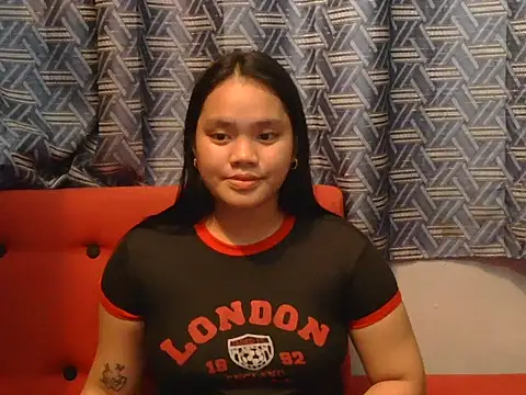 prettykrysgirl webcam