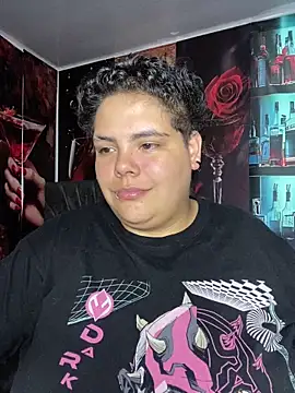 Watch Hailey_Curvy live on EroticFlix - High definition streams