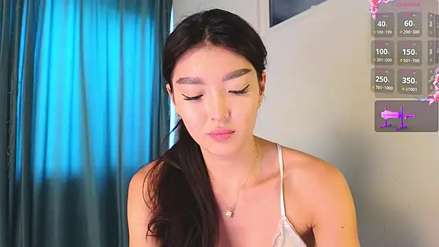 Watch AudreyMell live on EroticFlix - High definition streams