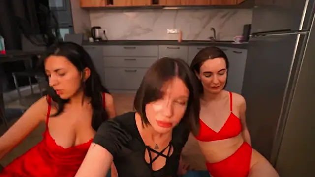 Watch Anny_Molly live on EroticFlix - High definition streams