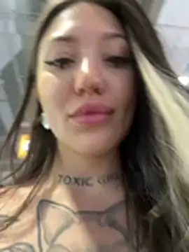 Watch SaintSquirt live on EroticFlix - High definition streams