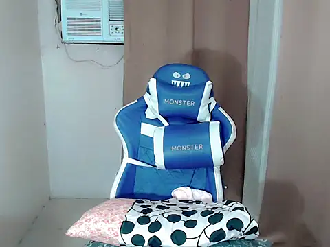 Ur_Goddes_Barbie webcam