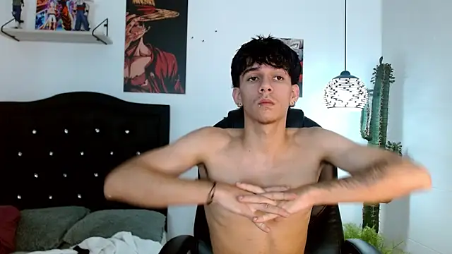 AmethystShadow17 webcam