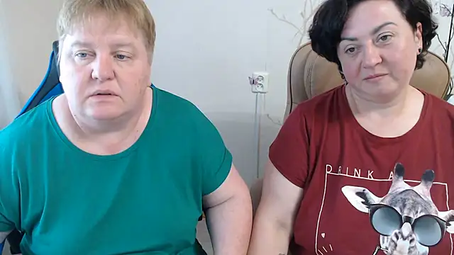 Lindy-Jeanie webcam