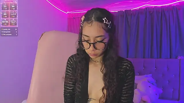 Sweet-Sadie webcam