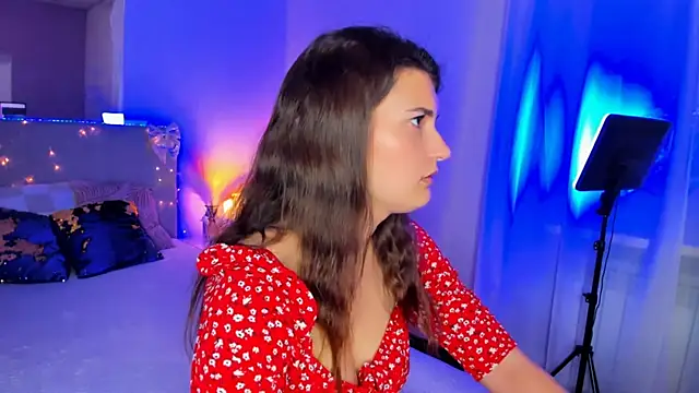Laura_Leee webcam